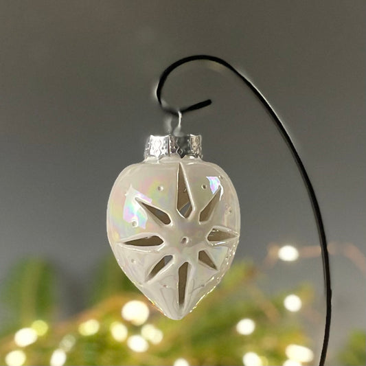 Porcelain Pierced Star Bauble