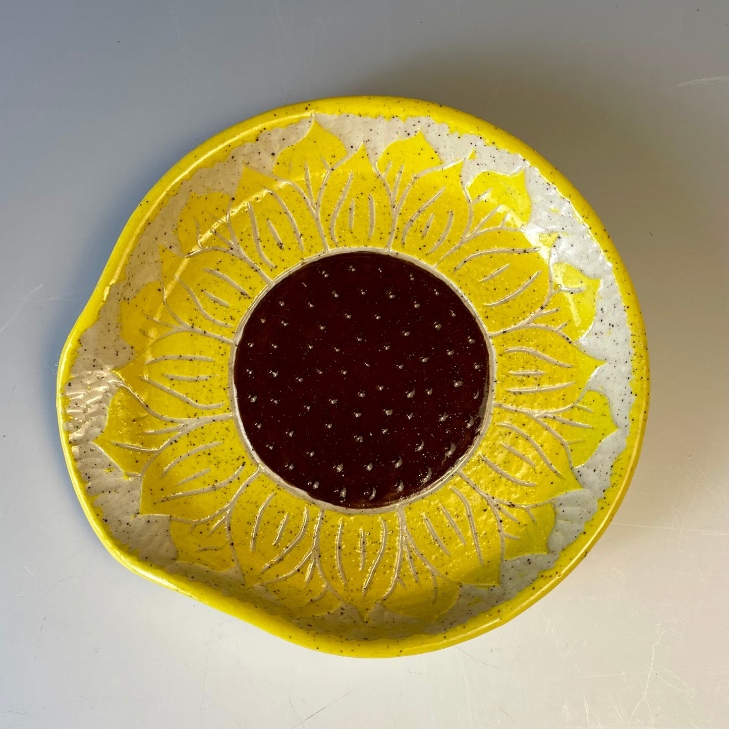 Sunflower Sgraffito Flower Spoonrest